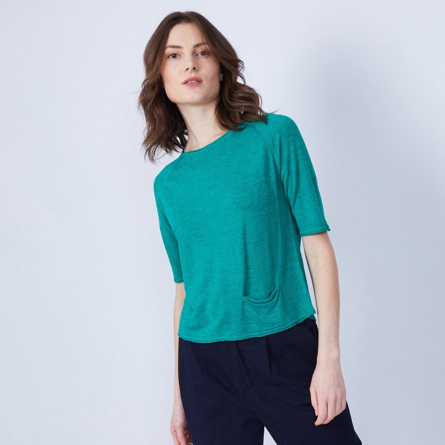 T-shirt with 1 pocket and back pleat - MAIKA
