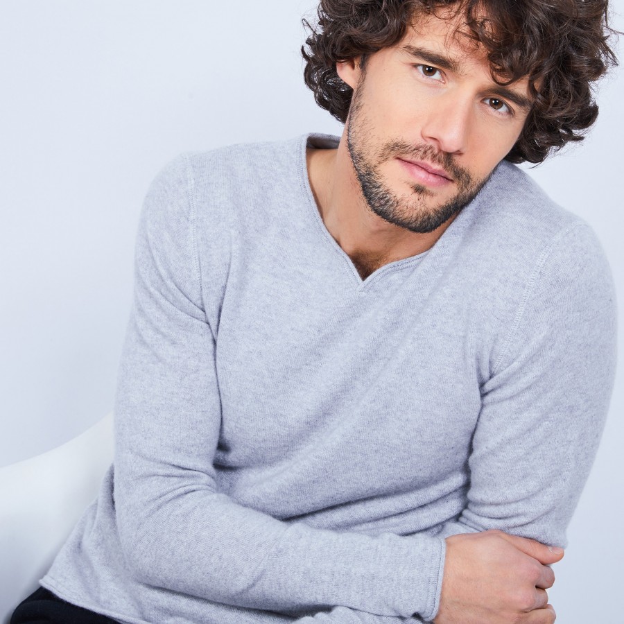 Cashmere jumper with grandad neckline - Olivier