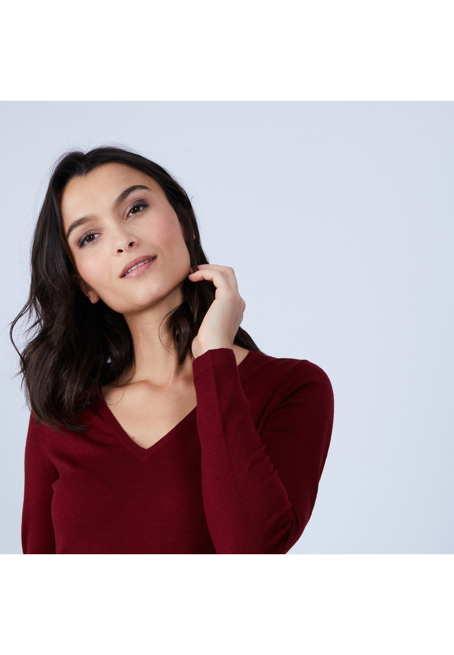V-neck jumper in merino wool - Arya