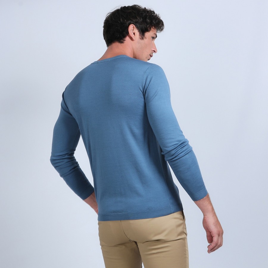 V-neck jumper in merino wool - Elmo