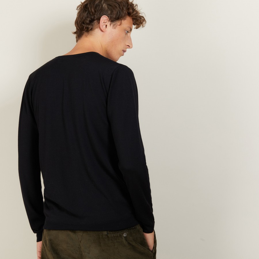 V-neck sweater in wool and silk - Basil