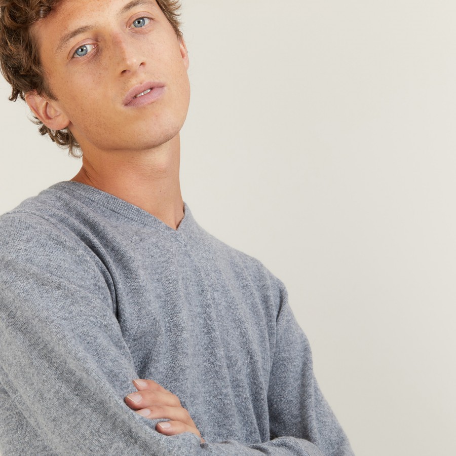 V-neck cashmere sweater - Benjamin