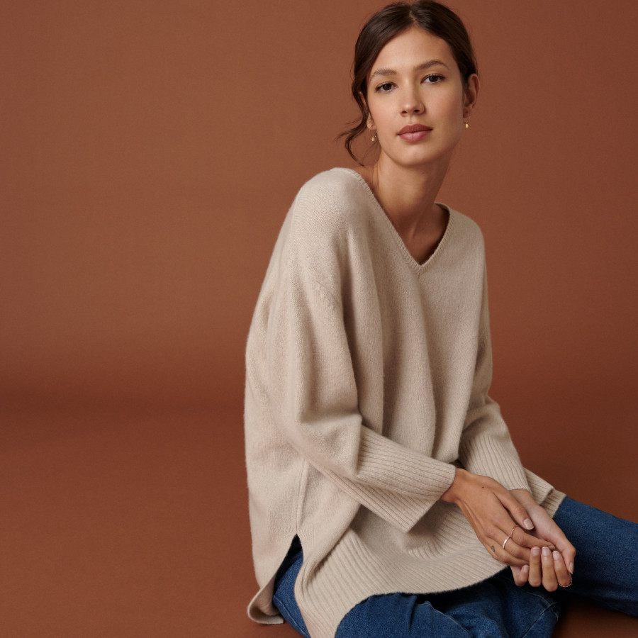 Oversized slit sweater in cashmere and recycled wool - Darius