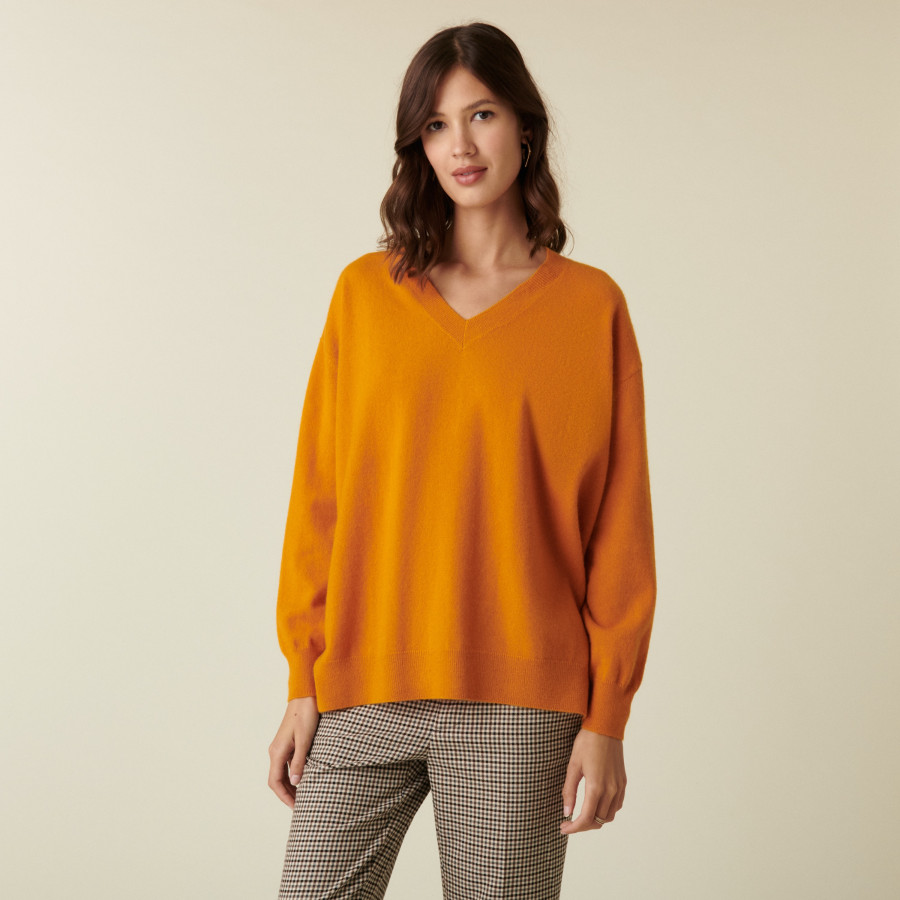 V-neck cashmere sweater with slits and ribbing - Alienor