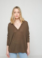 Oversized v-neck flamed linen t-shirt - Beja