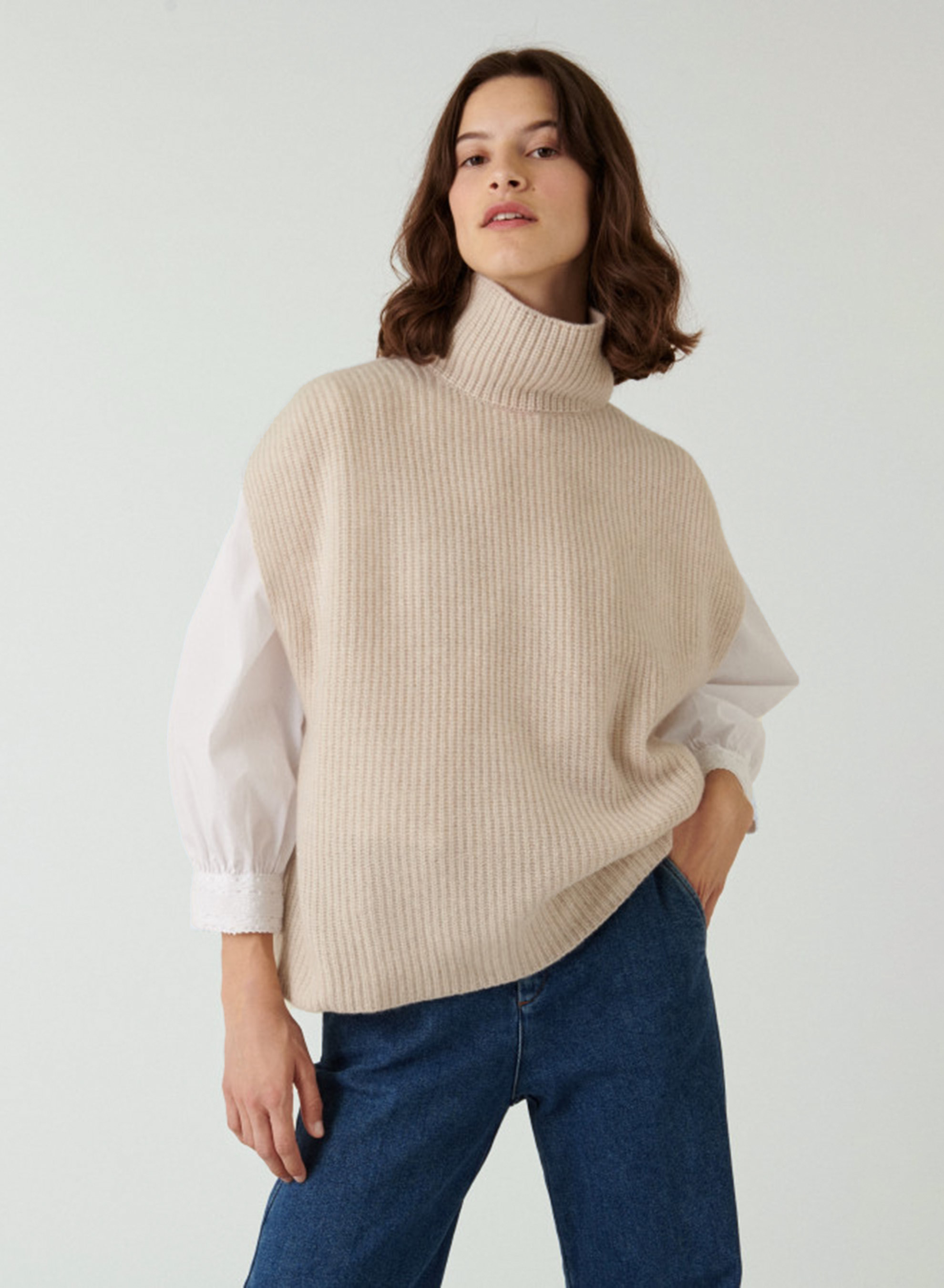 Silk Cashmere Sleeveless Mock Neck Sweater