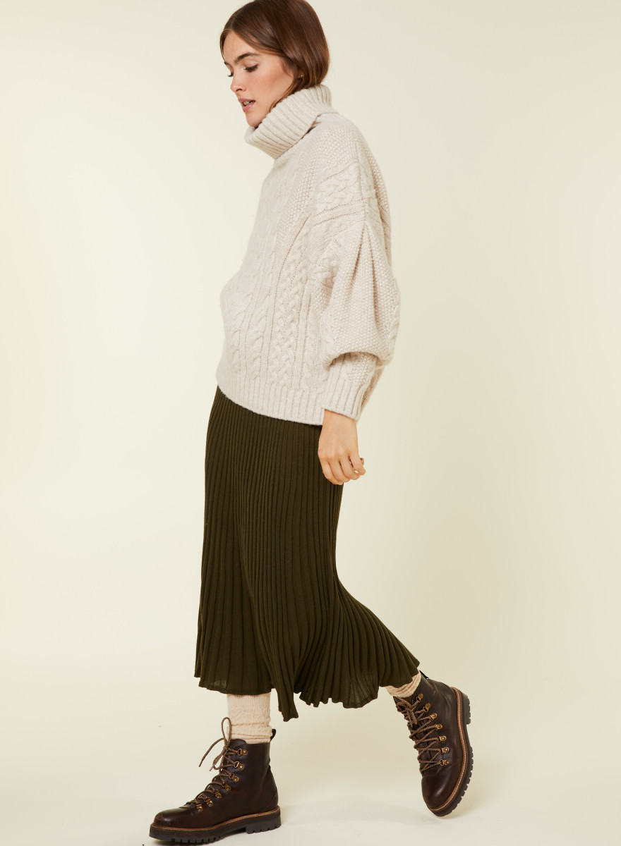 Loose twisted turtleneck sweater in cocoon wool - Gaia