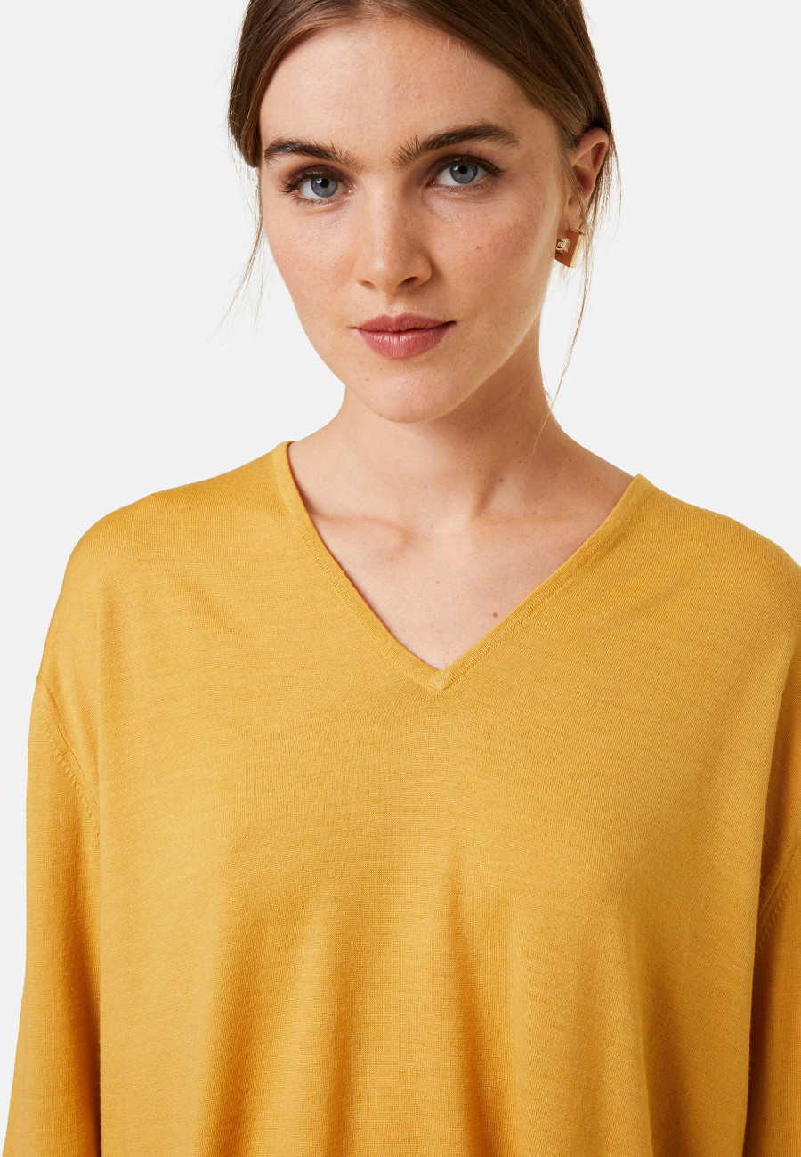 Loose V-neck sweater with pockets in merino wool - Albertine