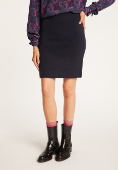 Short cashmere skirt - France