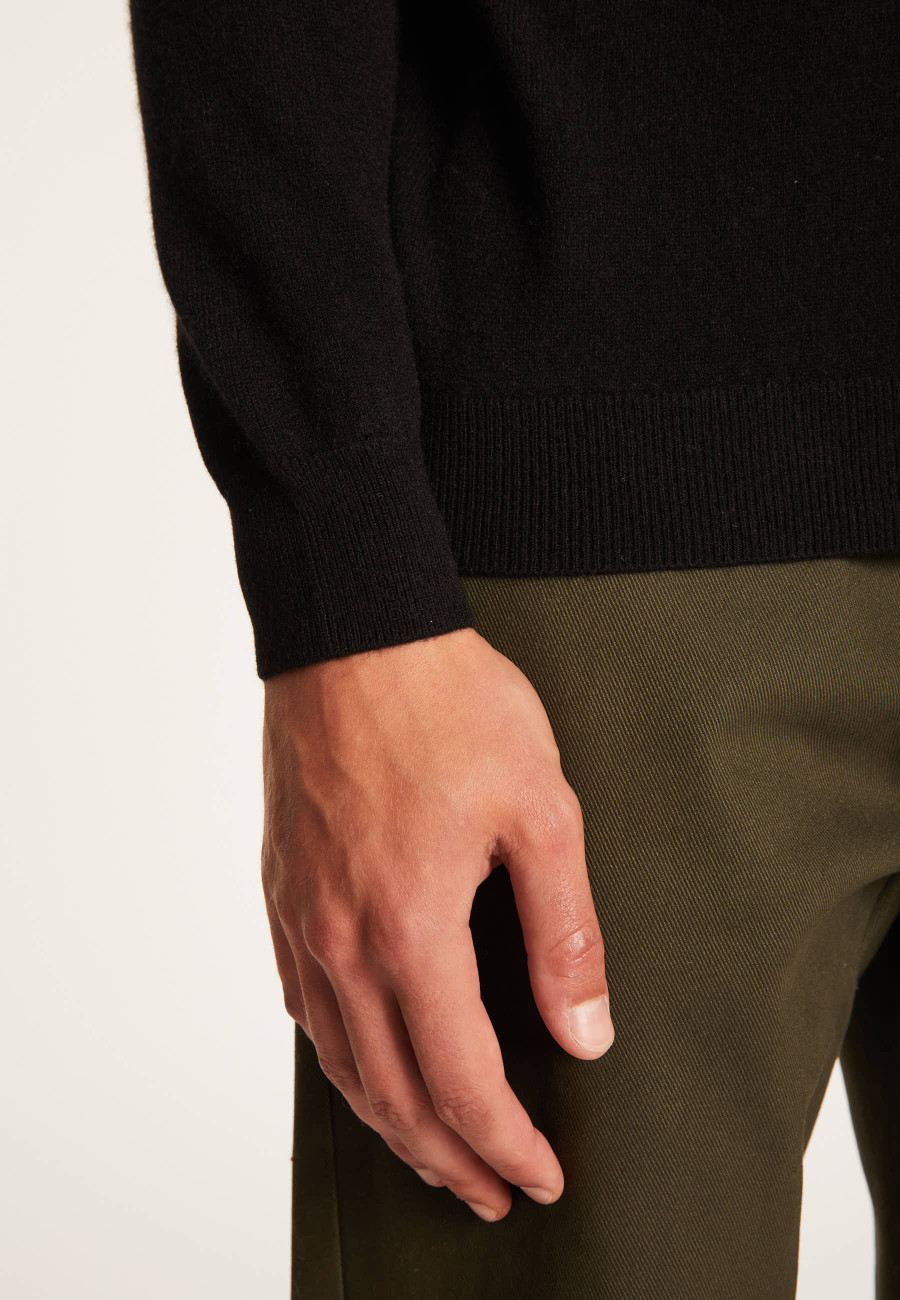 long-sleeved polo shirt in 100% cashmere-BILLY