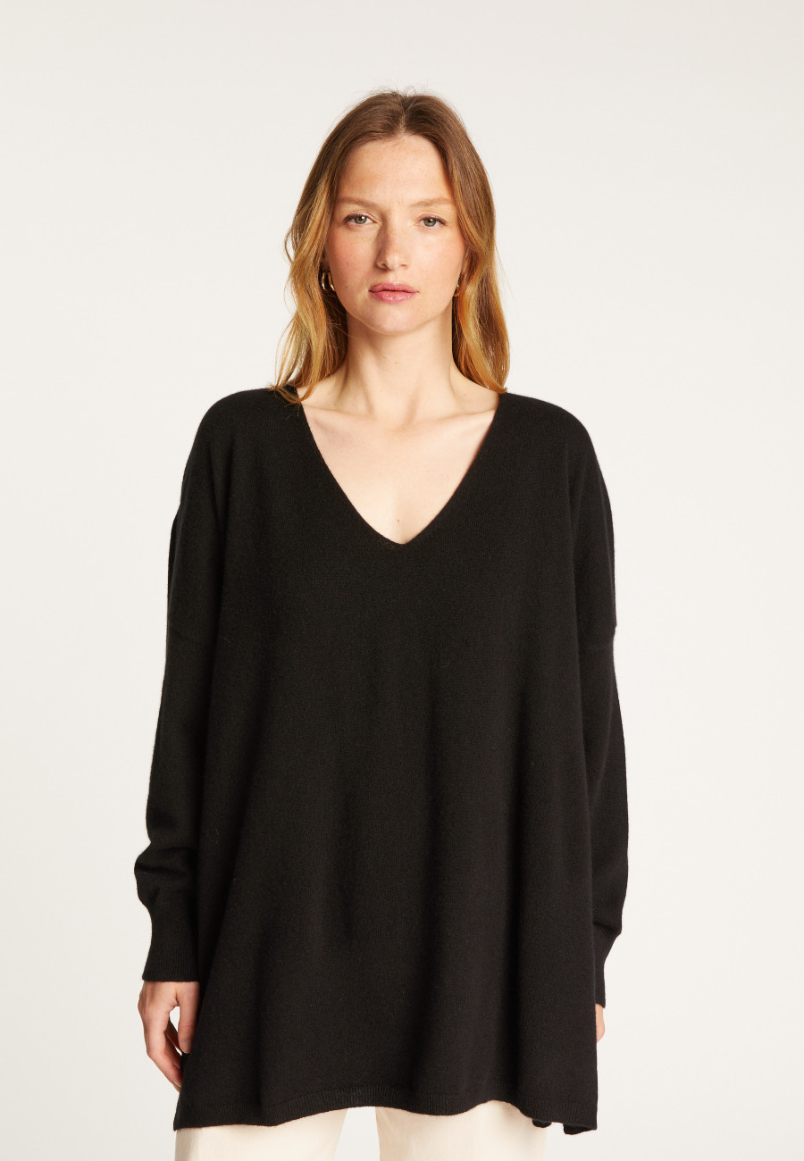 Oversized V-neck sweater in cashmere - Apolline