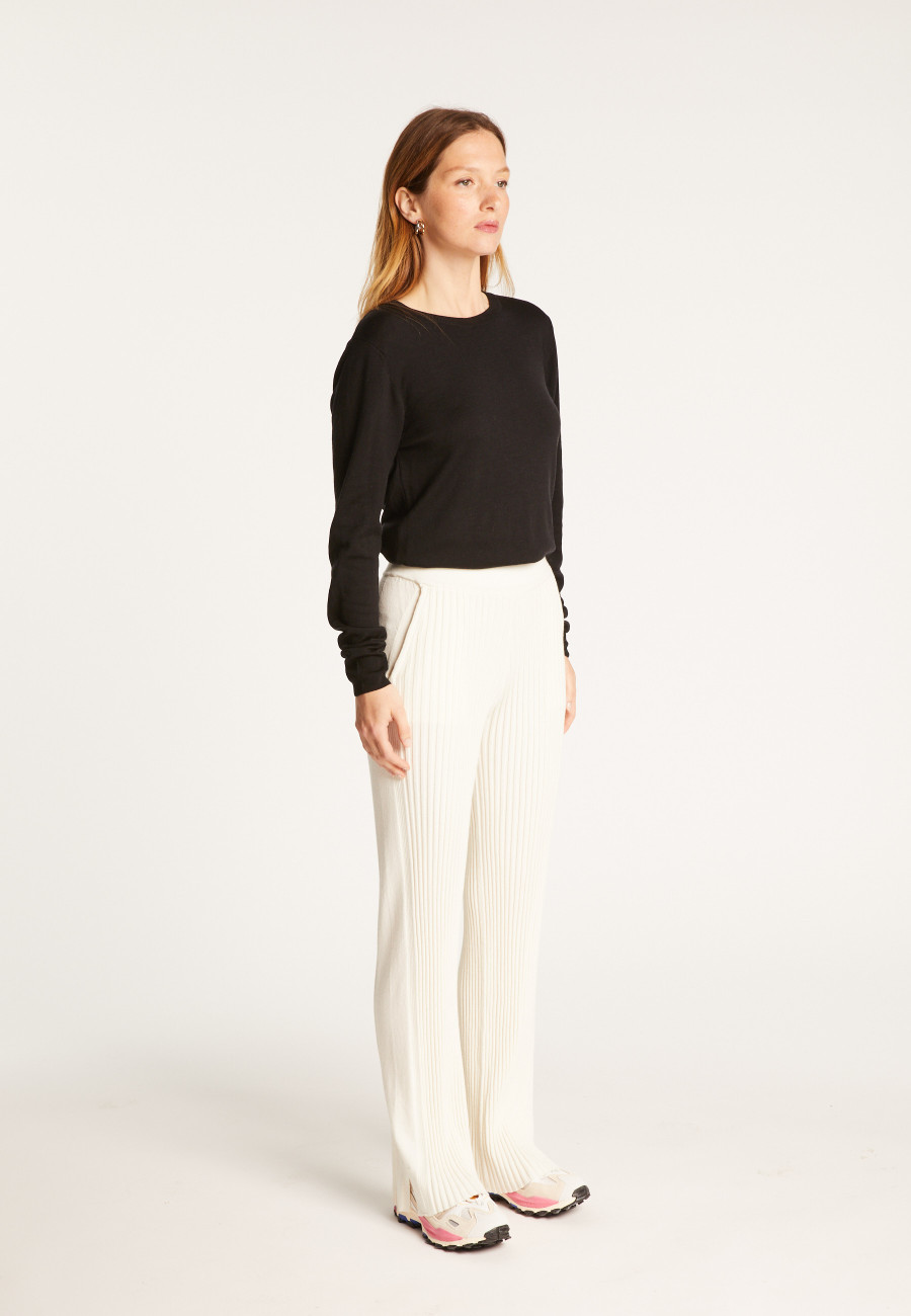 Pocket pants in wool blend - Carmen