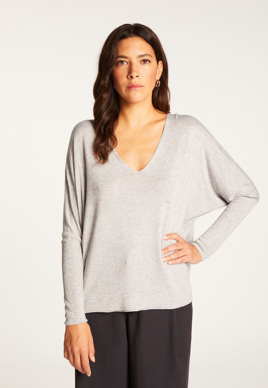 Oversized V-neck T-shirt in bamboo cashmere fiber - Rica