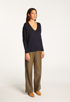 Oversized V-neck T-shirt in bamboo cashmere fiber - Rica