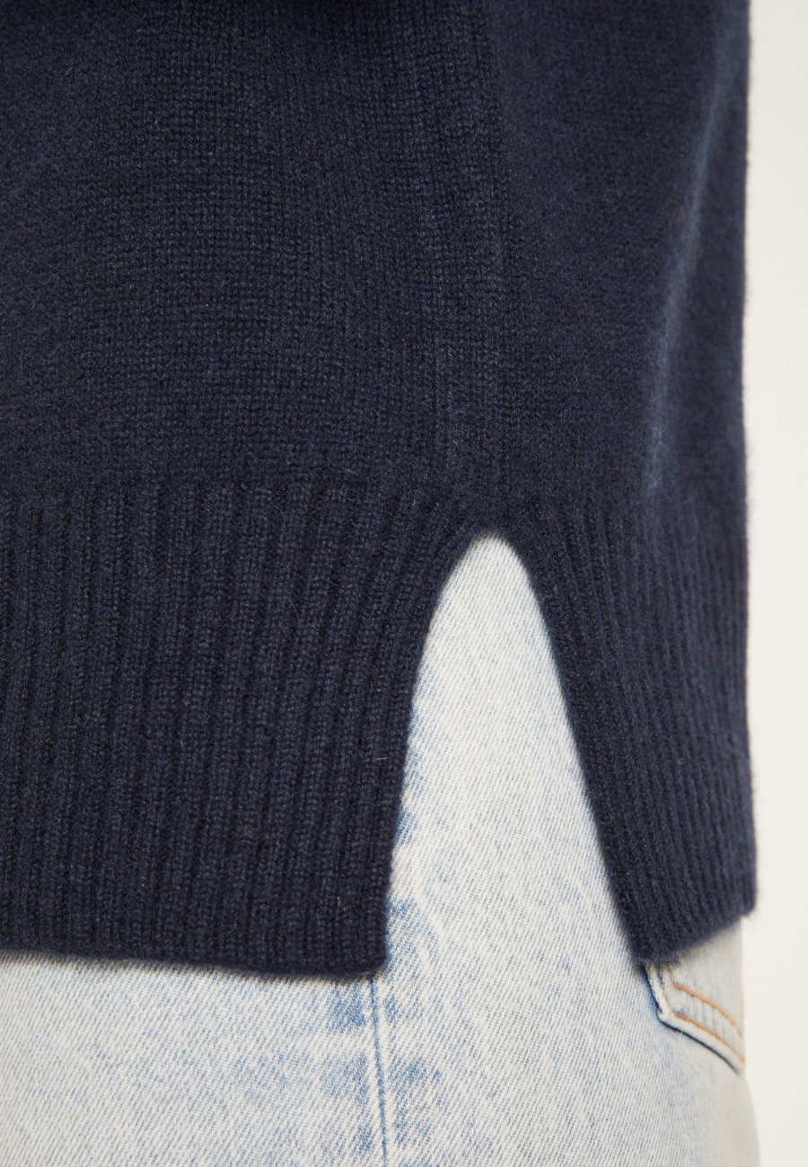 Turtleneck sweater with cashmere slits - Adena