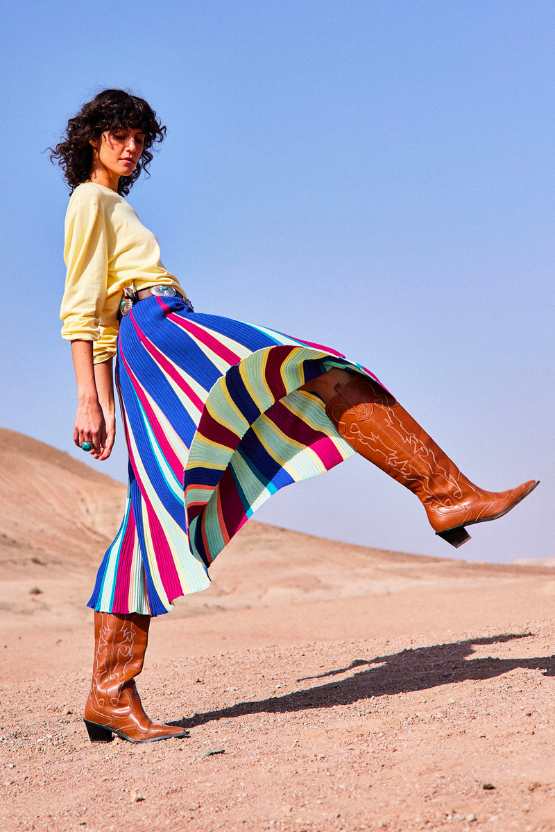 NEW WOMEN’S COLLECTION